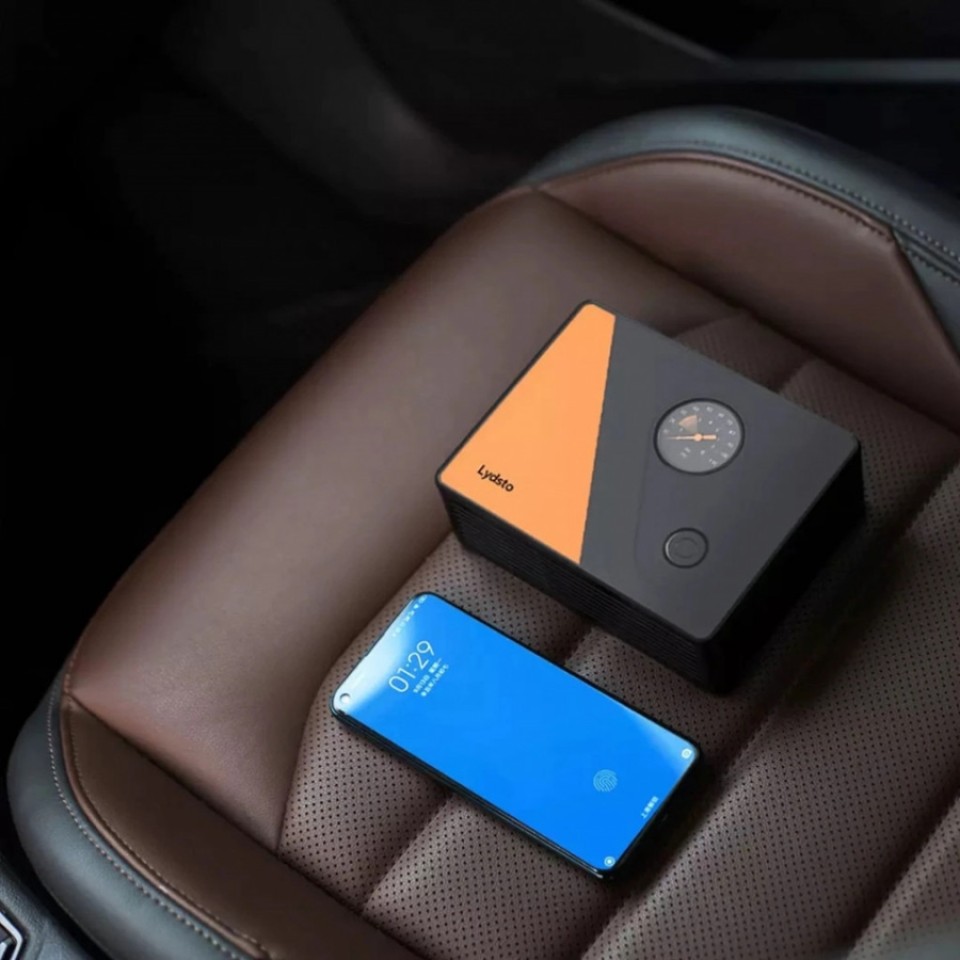 Автомобильный компрессор Xiaomi Lydsto Portable Car Tire Inflator (YM-CQB01)