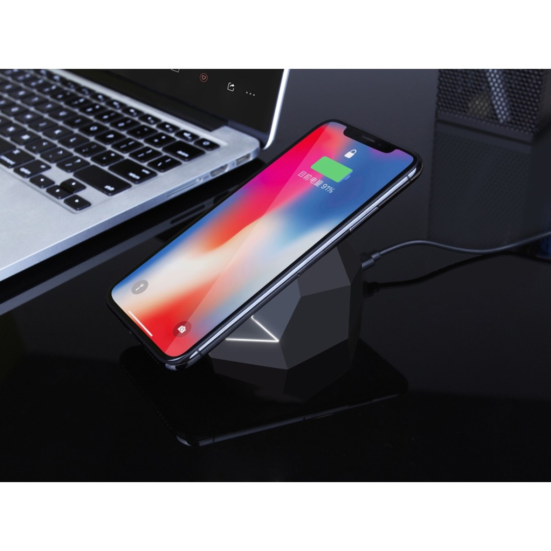 Док-станция «Geo Dock» с быстрой беспроводной зарядкой, черный с белой подсветкой. XOOPAR