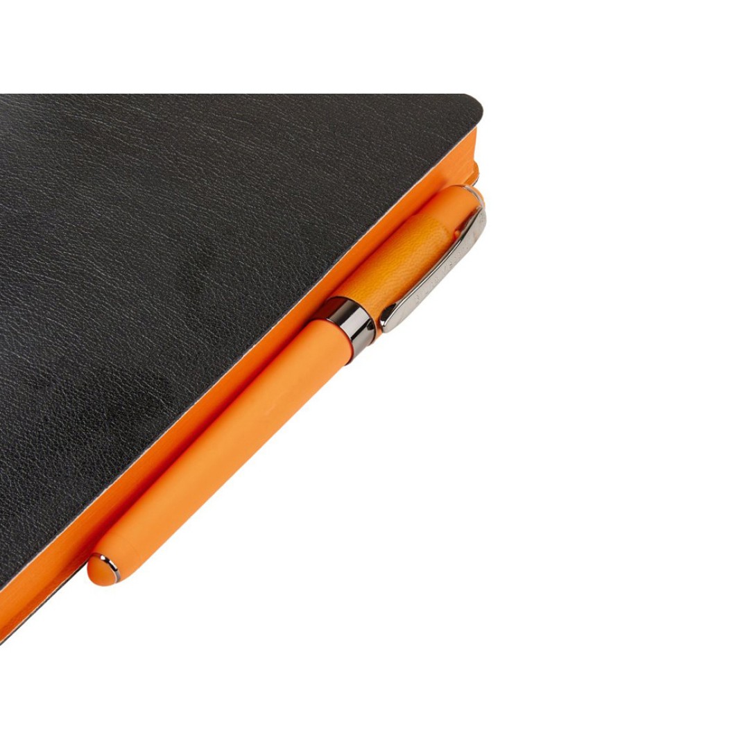 Ежедневник недатированный А5 "Boston", черный (оранжевый обрез)