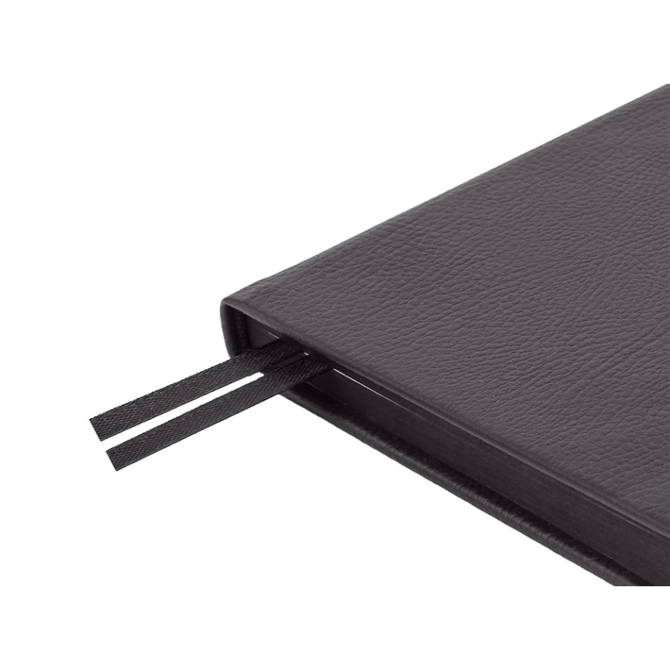 Ежедневник недатированный А5 "Megapolis Nappa", черный