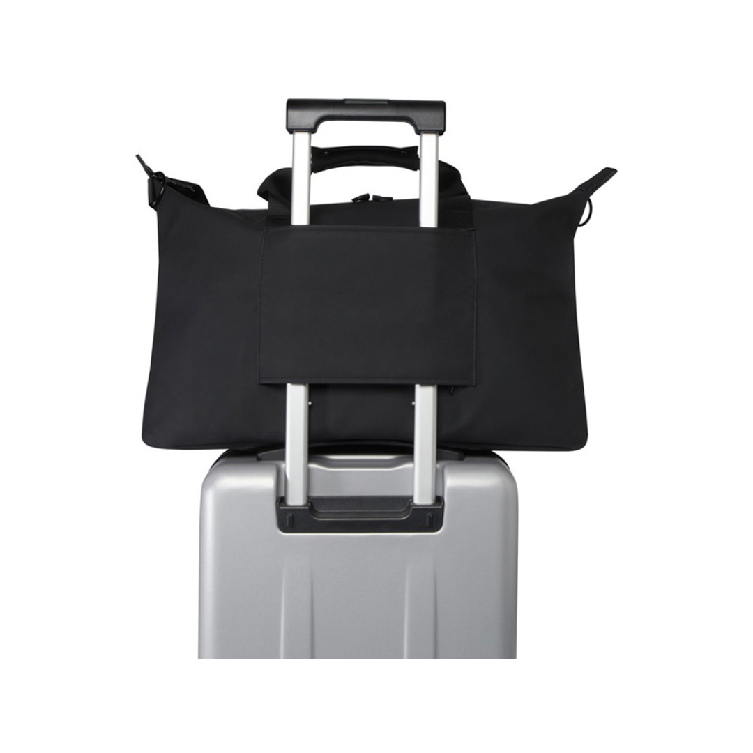 Спортивная сумка для ноутбука с диагональю экрана 15,6 дюйма Turner, изготовленная из переработанных материалов согласно стандарту GRS - сплошной черный