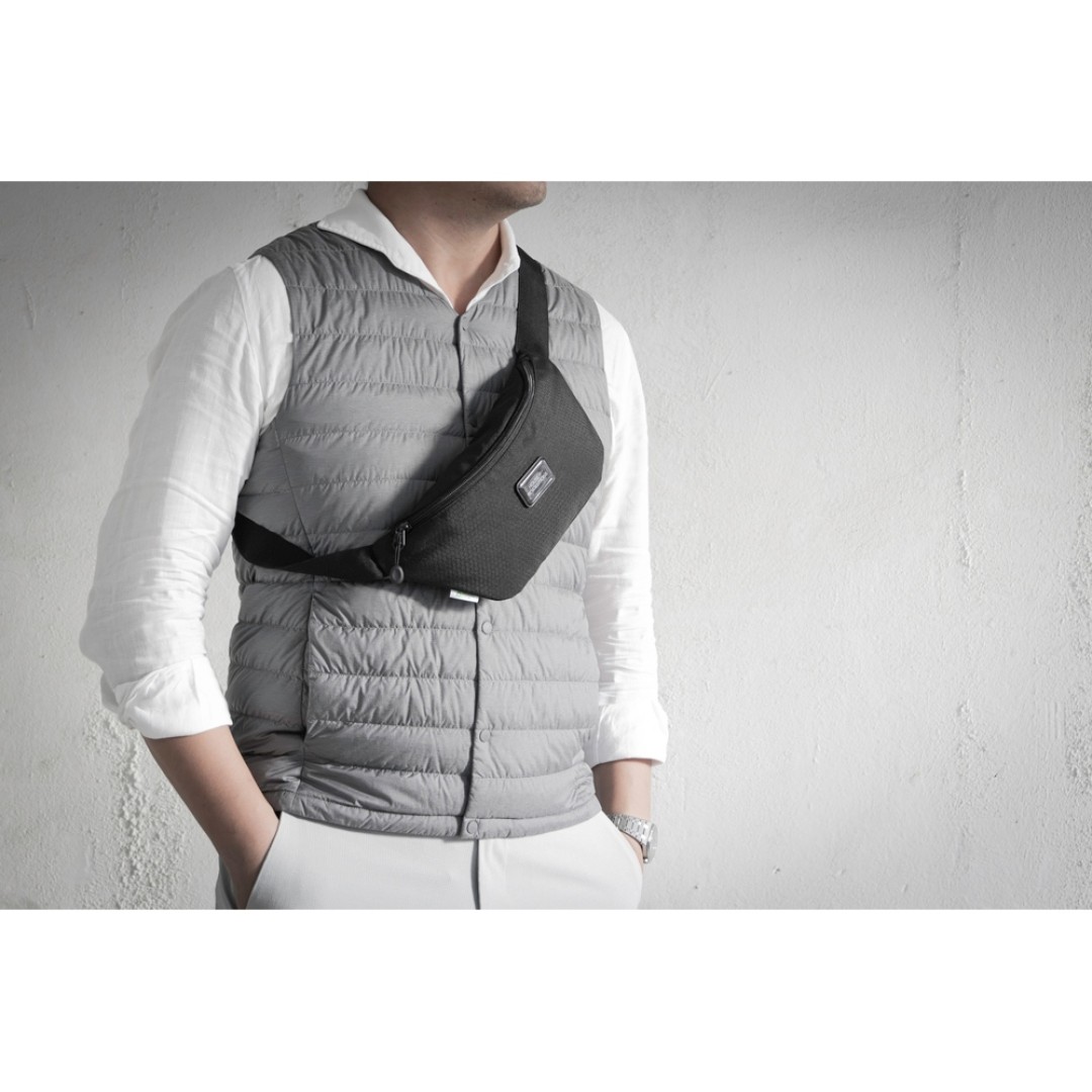 Универсальная водостойкая сумка на пояс Bumble из переработанного пластика, черный