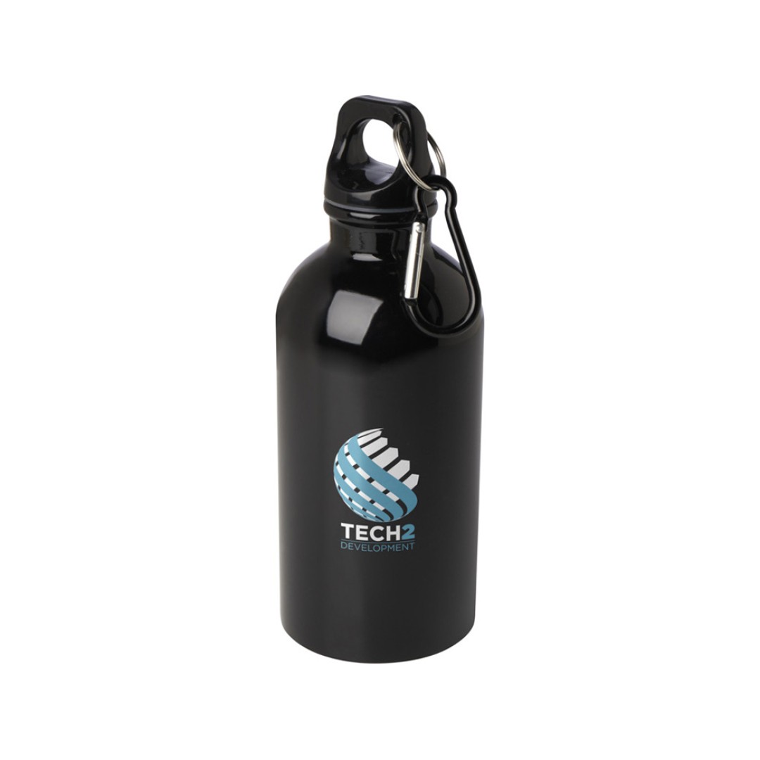 Одностенная бутылка для воды с карабином Oregon, изготовленная из нержавеющей стали, сертифицированной по стандарту RCS, объемом 400 мл - сплошной черный