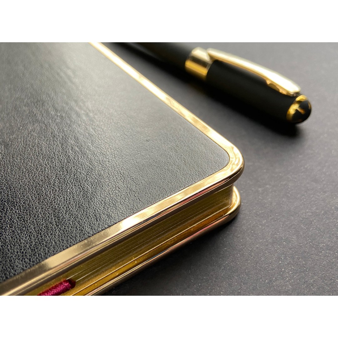 Ежедневник недатированный A5 «Chelsea», черный (золотистый кант и срез)