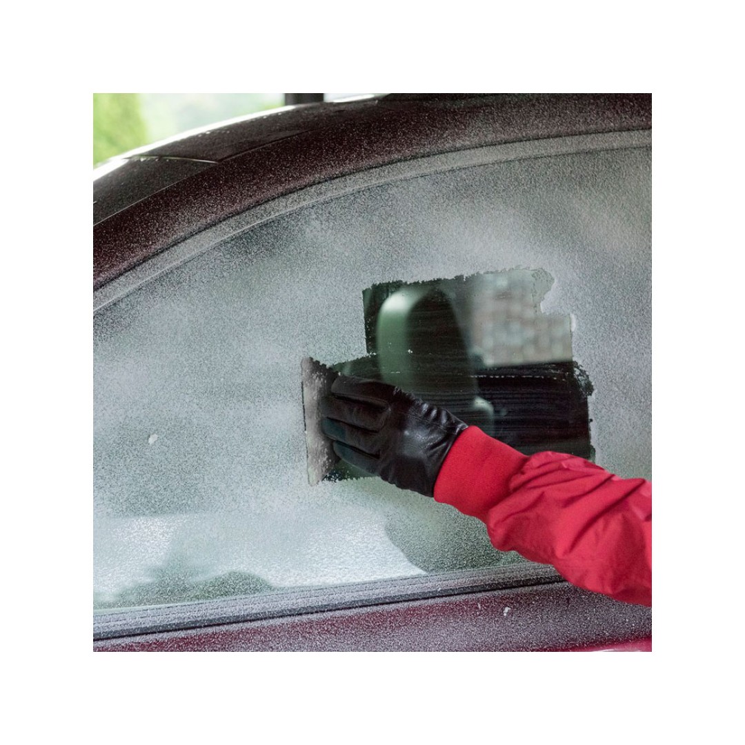 Треугольный скребок Frosty 2.0, черный