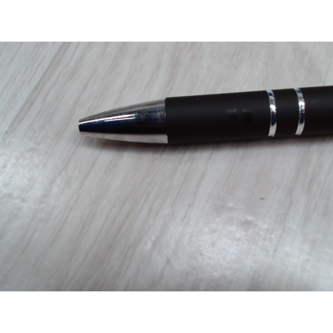 Ручка металлическая soft-touch шариковая со стилусом «Sway», черный/серебристый (P)