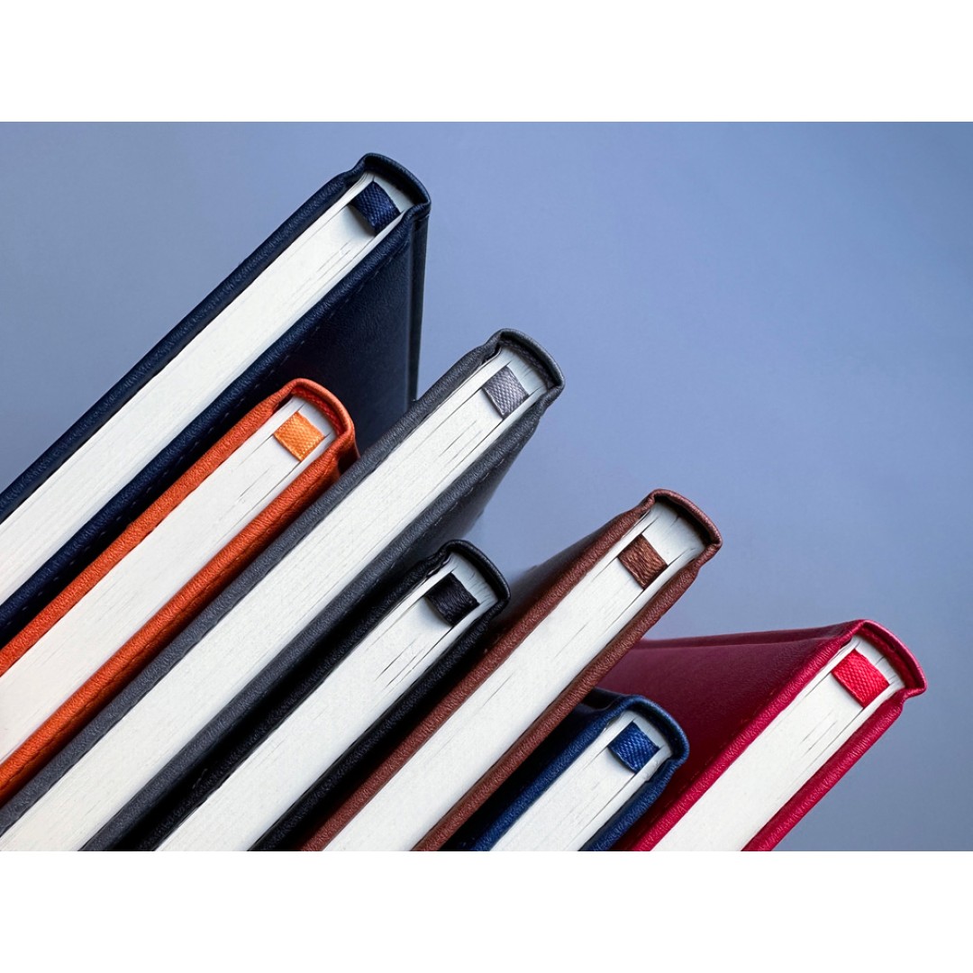 Ежедневник недатированный А5+ "Classic", темно-зеленый