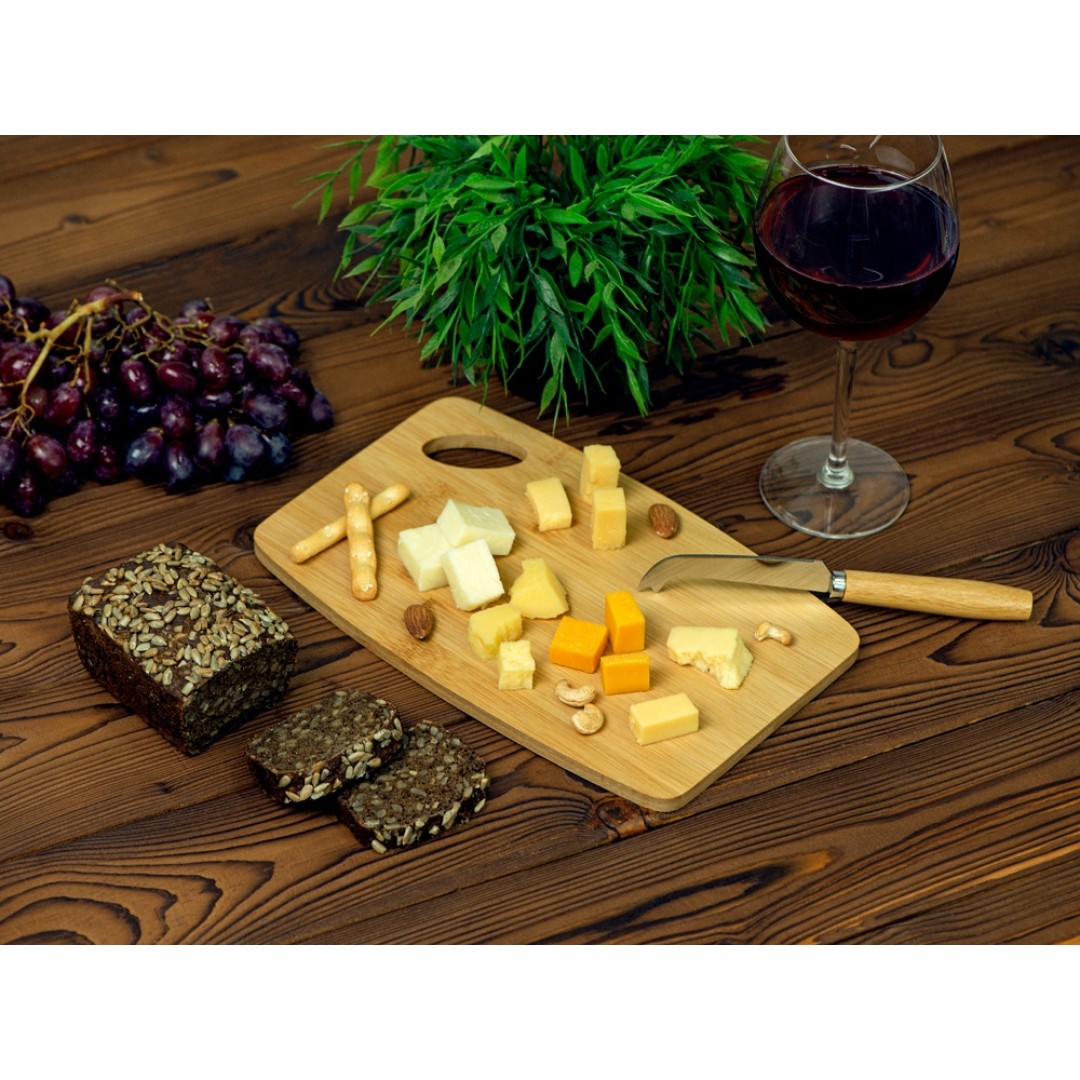 Набор для сыра с ножом и доской из бамбука