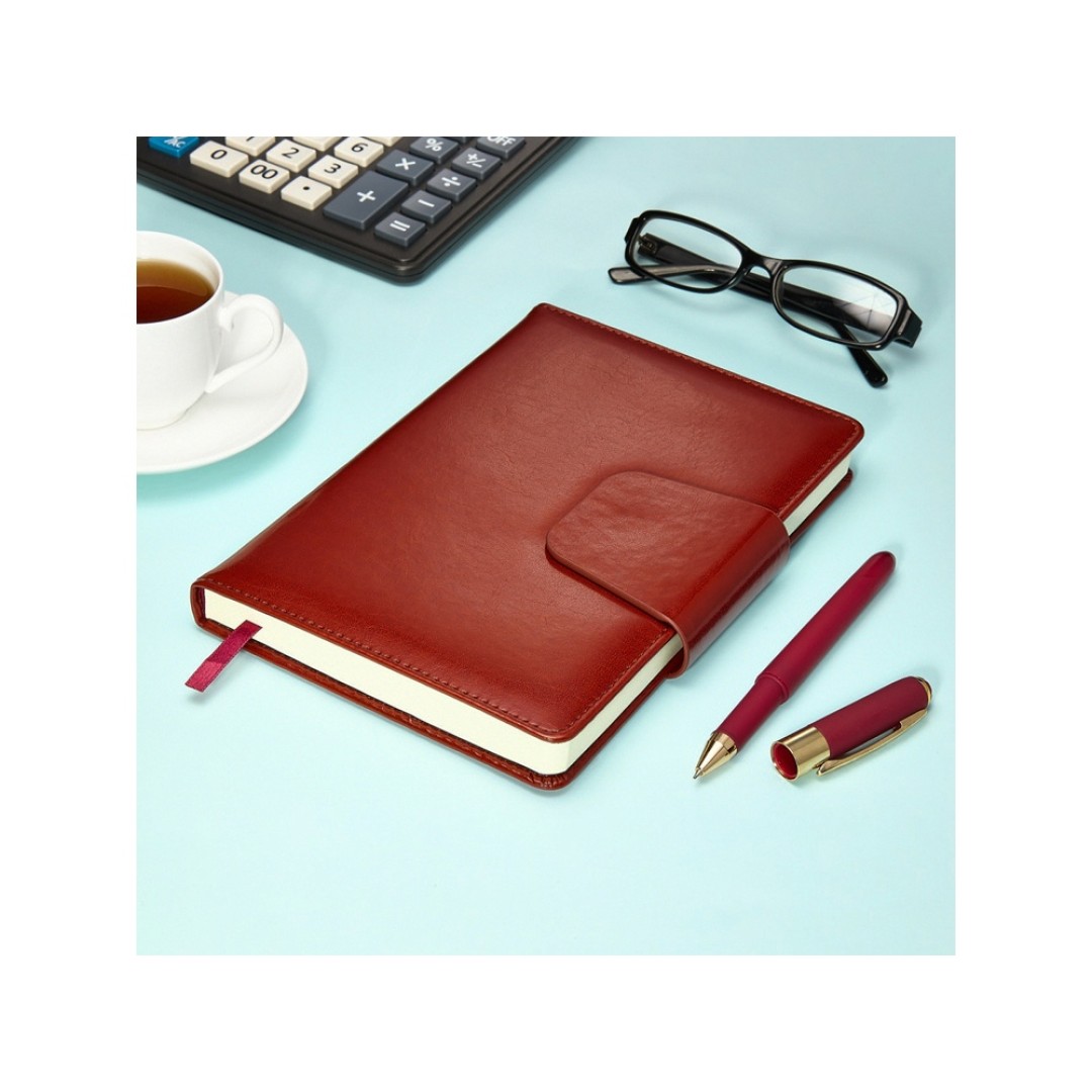 Ежедневник А5 недатированный «Prestige», коричневый