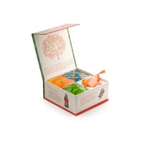 Подарочный набор с чаем и сладостями "ПодариМандари" (Р)