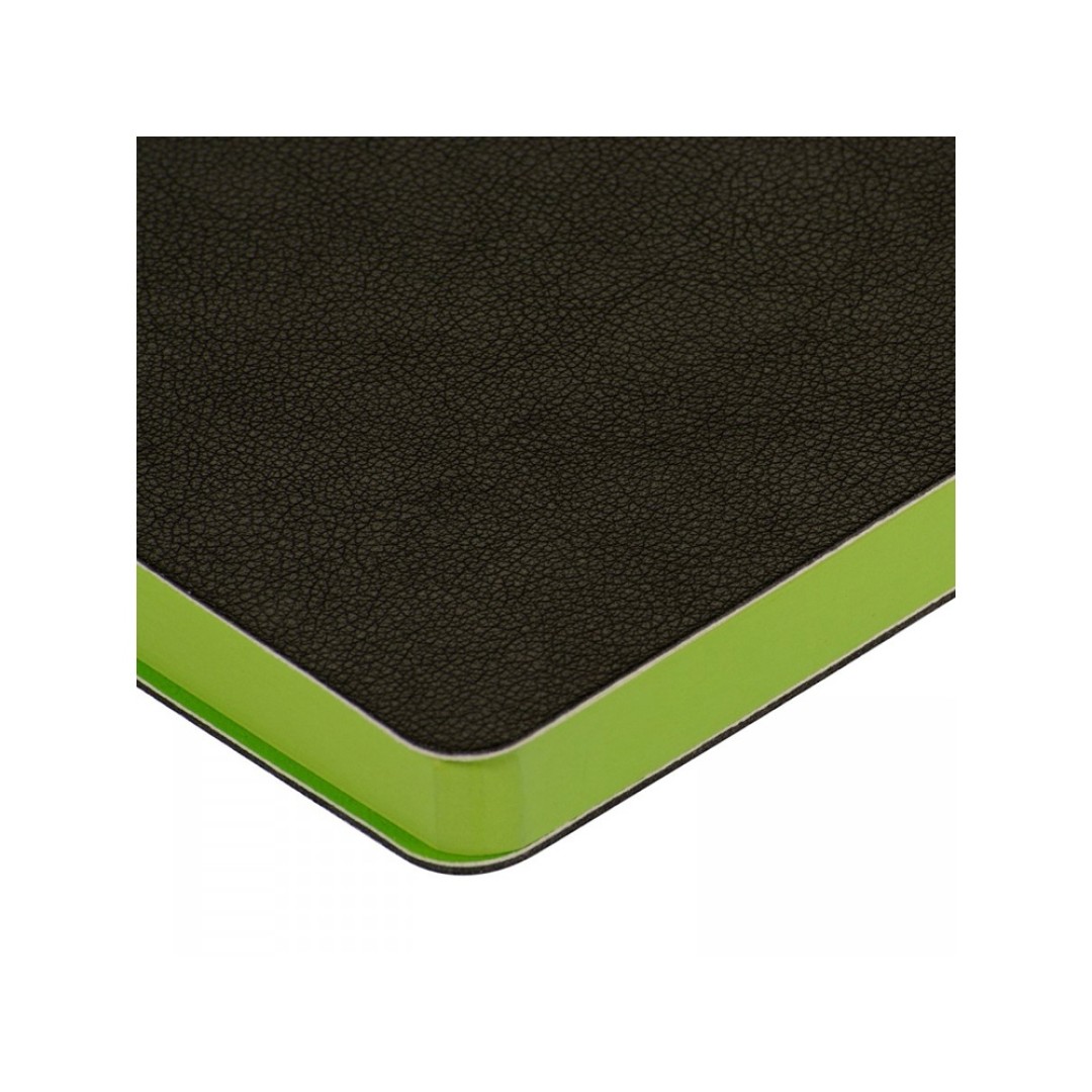 Ежедневник недатированный А5 «Boston», черный (обрез зеленое яблоко)