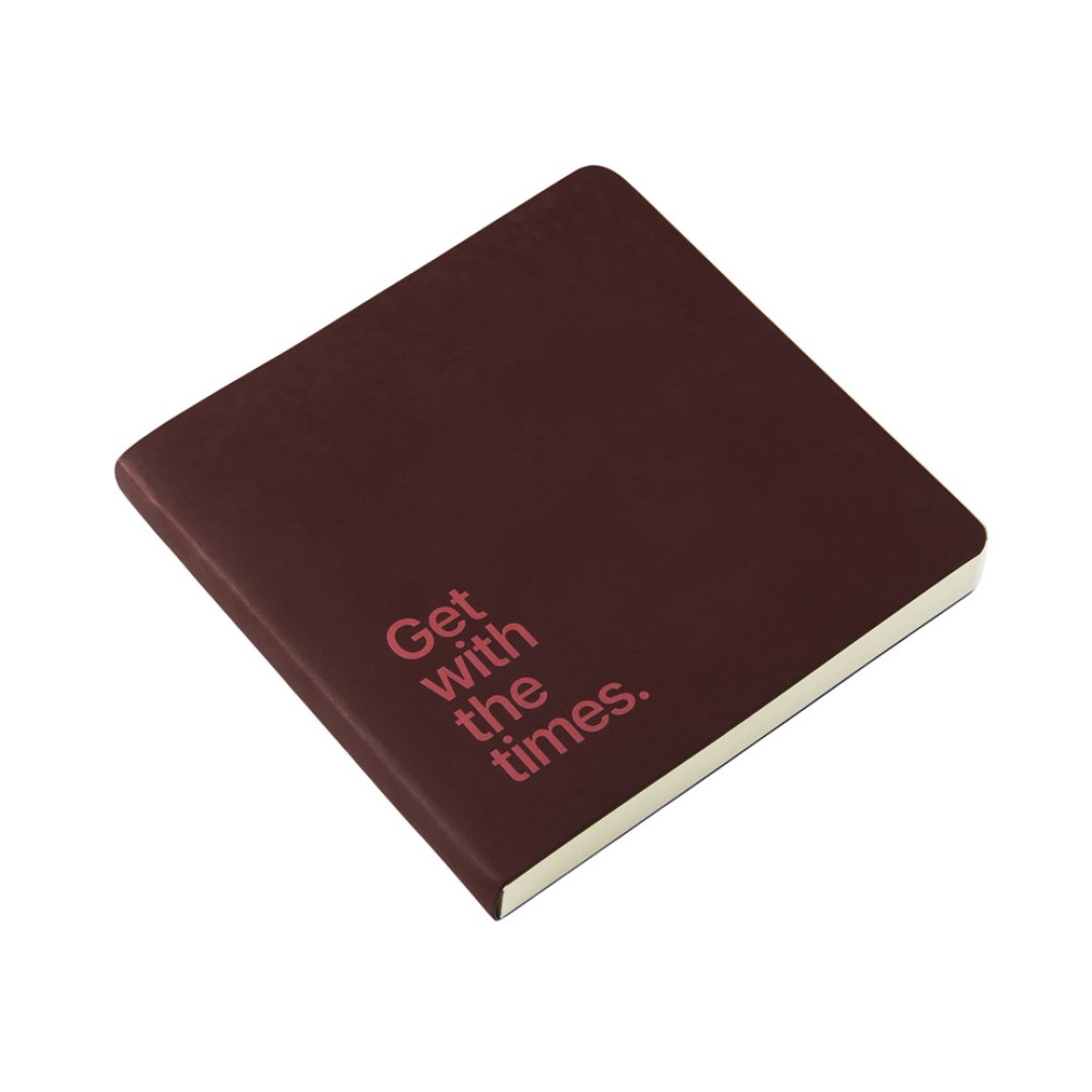 ЕЖЕДНЕВНИК недатированный А5- "MEGAPOLIS FLEX QUATTRO" (БОРДОВЫЙ) с УФ-печатью