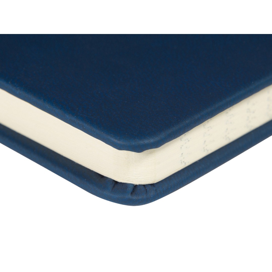 Ежедневник недатированный А5 "Megapolis Velvet New", темно-синий