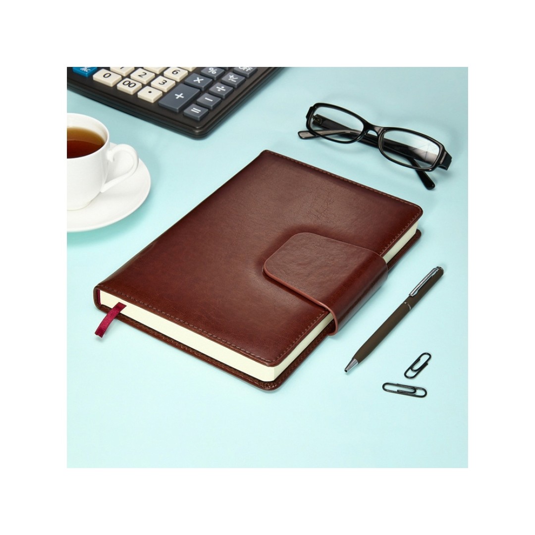 Ежедневник А5 недатированный «Prestige», темно-коричневый