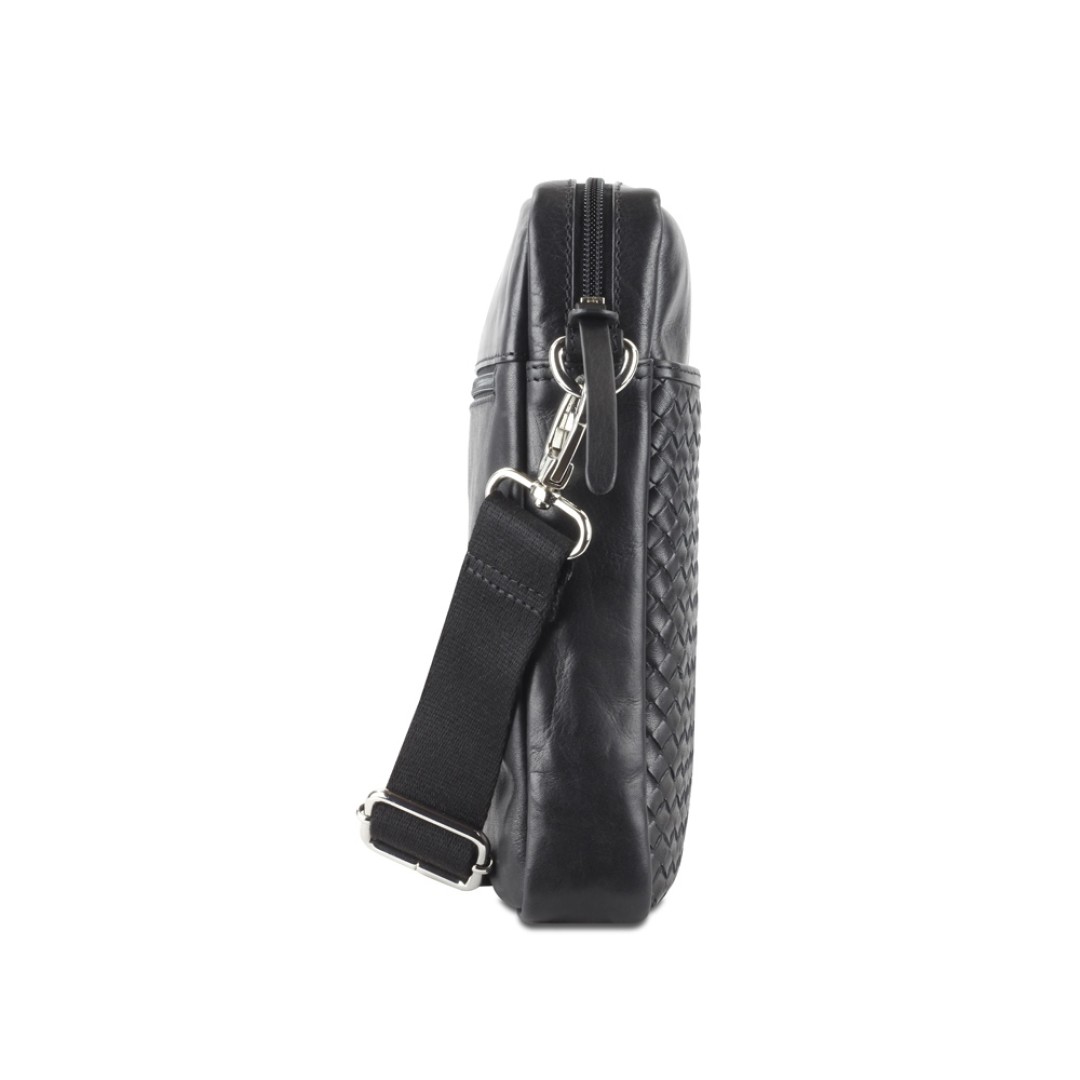 Сумка через плечо Mano "Don Luca", натуральная кожа в черном цвете, 23 х 26,5 х 4,5 см
