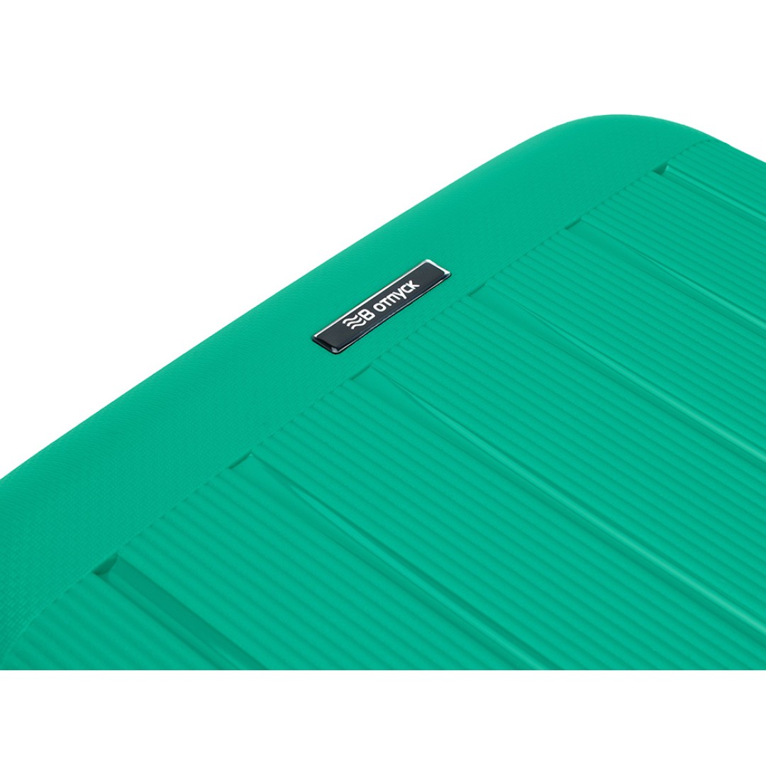 Чемодан TORBER В Отпуск, ярко-бирюзовый, полипропилен, 65,5 х 43,5 х 26 см, 62 л