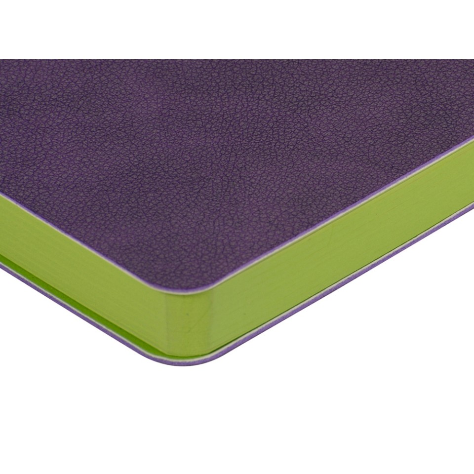 Ежедневник А5 датированный "Boston" 2026, фиолетовый с салатовым обрезом