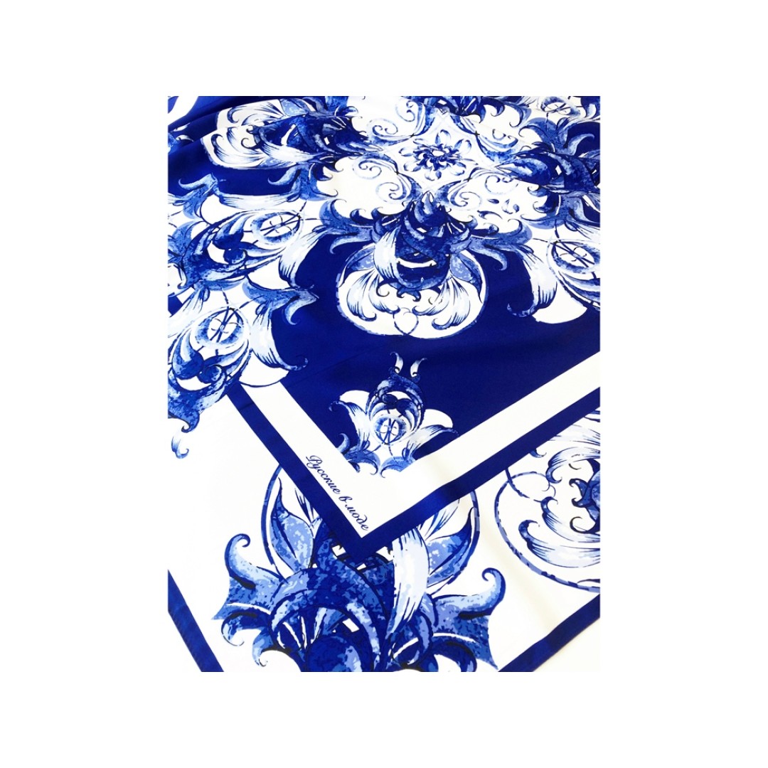 Набор: платок «Гжель» и свеча «Птица счастья»