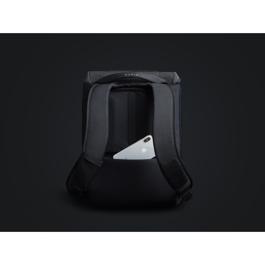 Водостойкий антикражный рюкзак Clickpack для ноутбука 15.6", черный