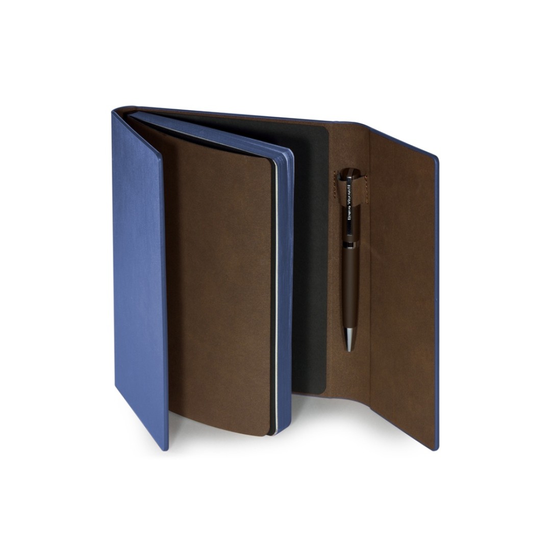 Ежедневник недатированный с магнитным клапаном, А5 "WALTZ", синий