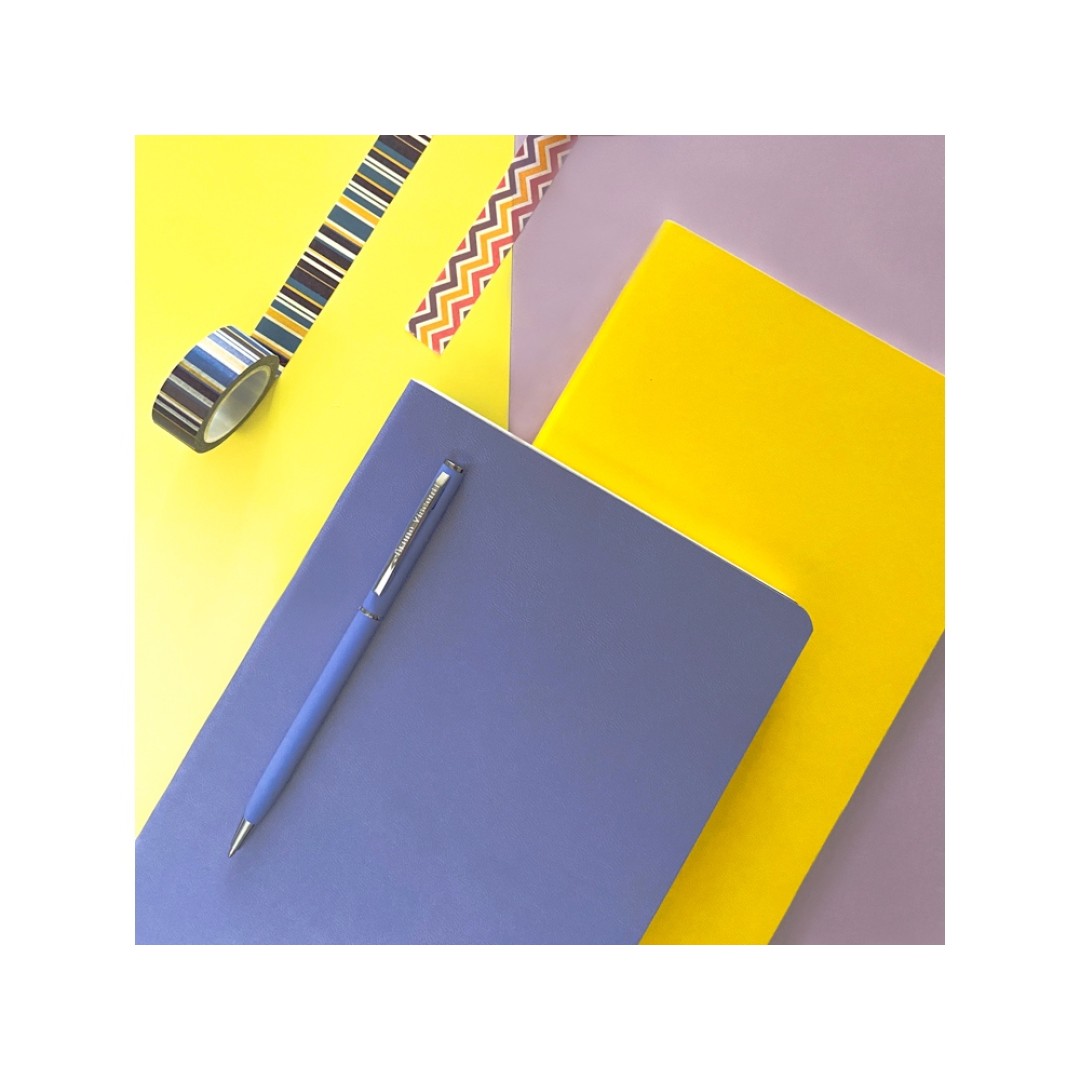 Ежедневник А5 недатированный «Megapolis Velvet Flex», желтый