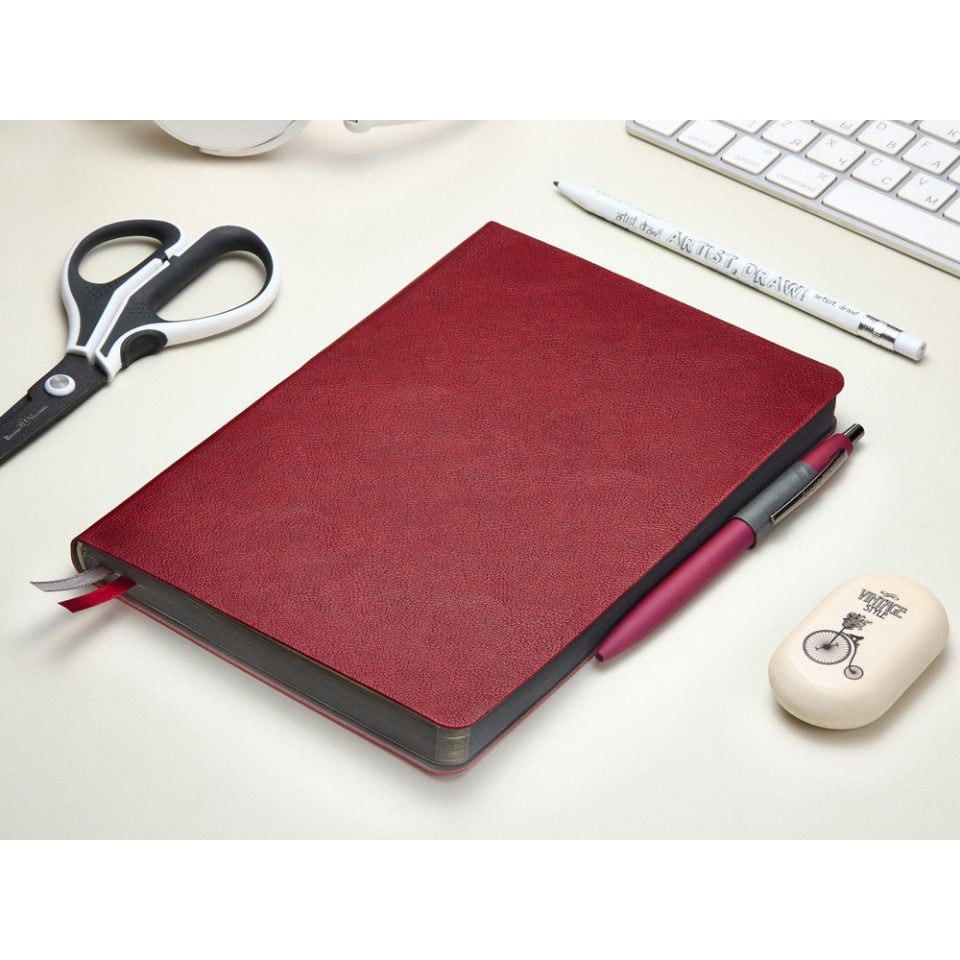 Ежедневник А5 датированный "Boston" 2026, бордовый с серым обрезом