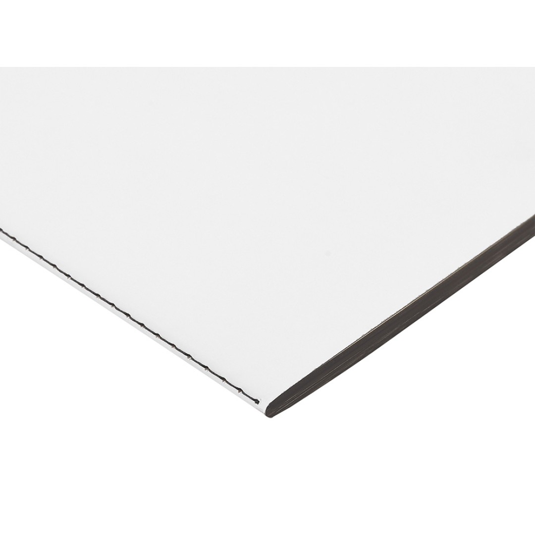 Бизнес-тетрадь А5 "Pragmatic Contrast", 40 листов в клетку, белый с черным срезом