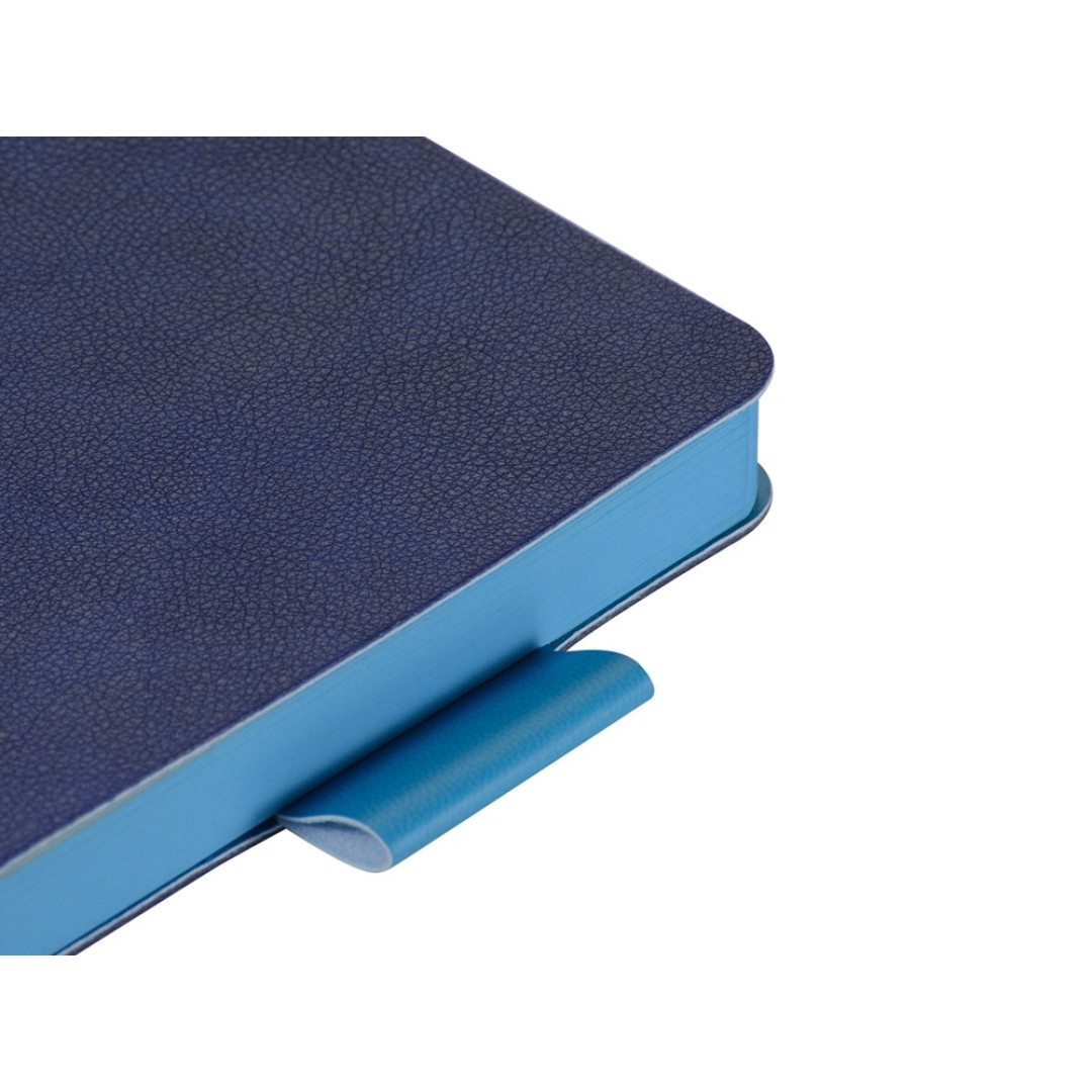 Ежедневник А5 датированный "Boston" 2026, синий с голубым обрезом