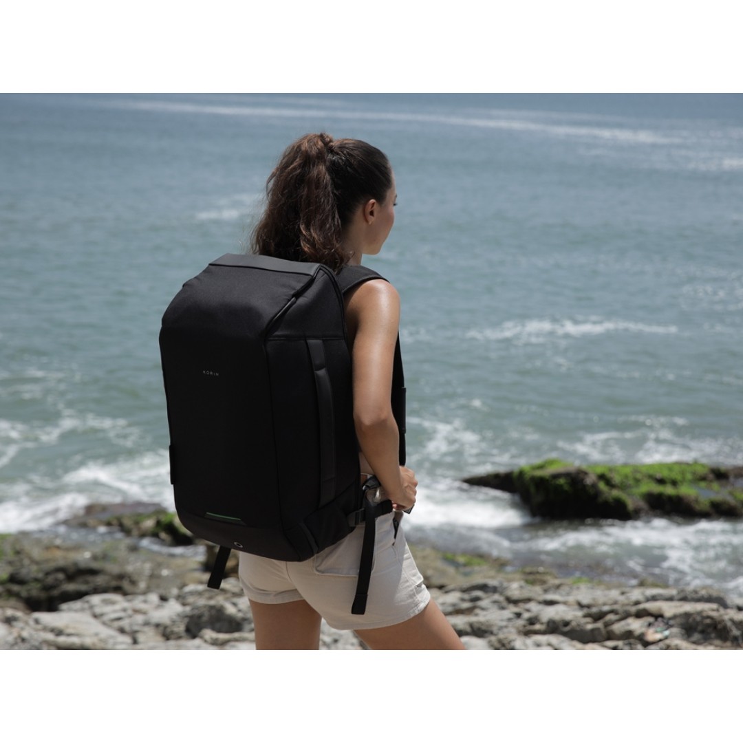 Антикражный рюкзак-трансформер Clickpack Travlo для ноутбука 16", черный