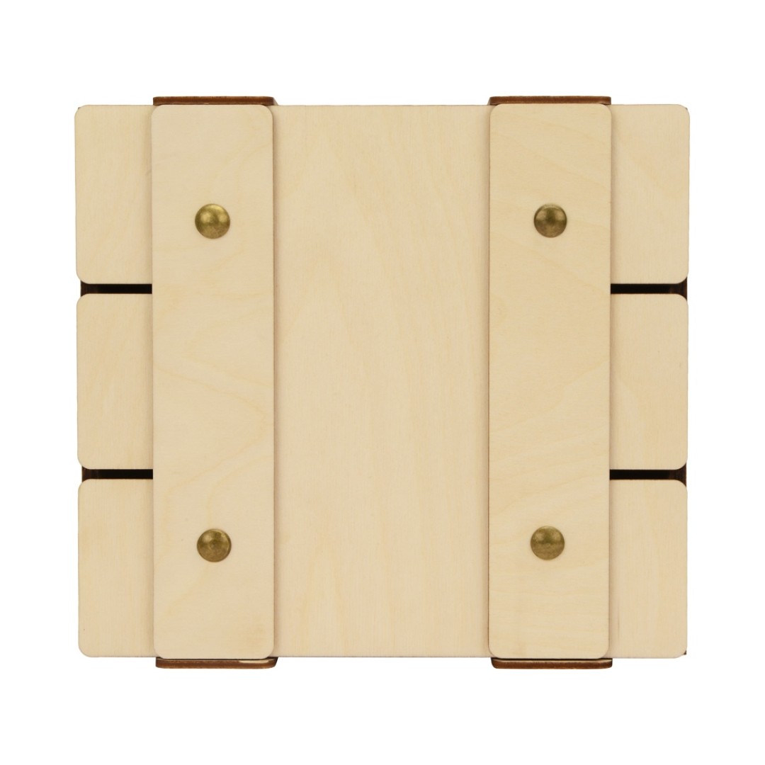 Деревянная подарочная коробка с крышкой "Ларчик" на бечевке