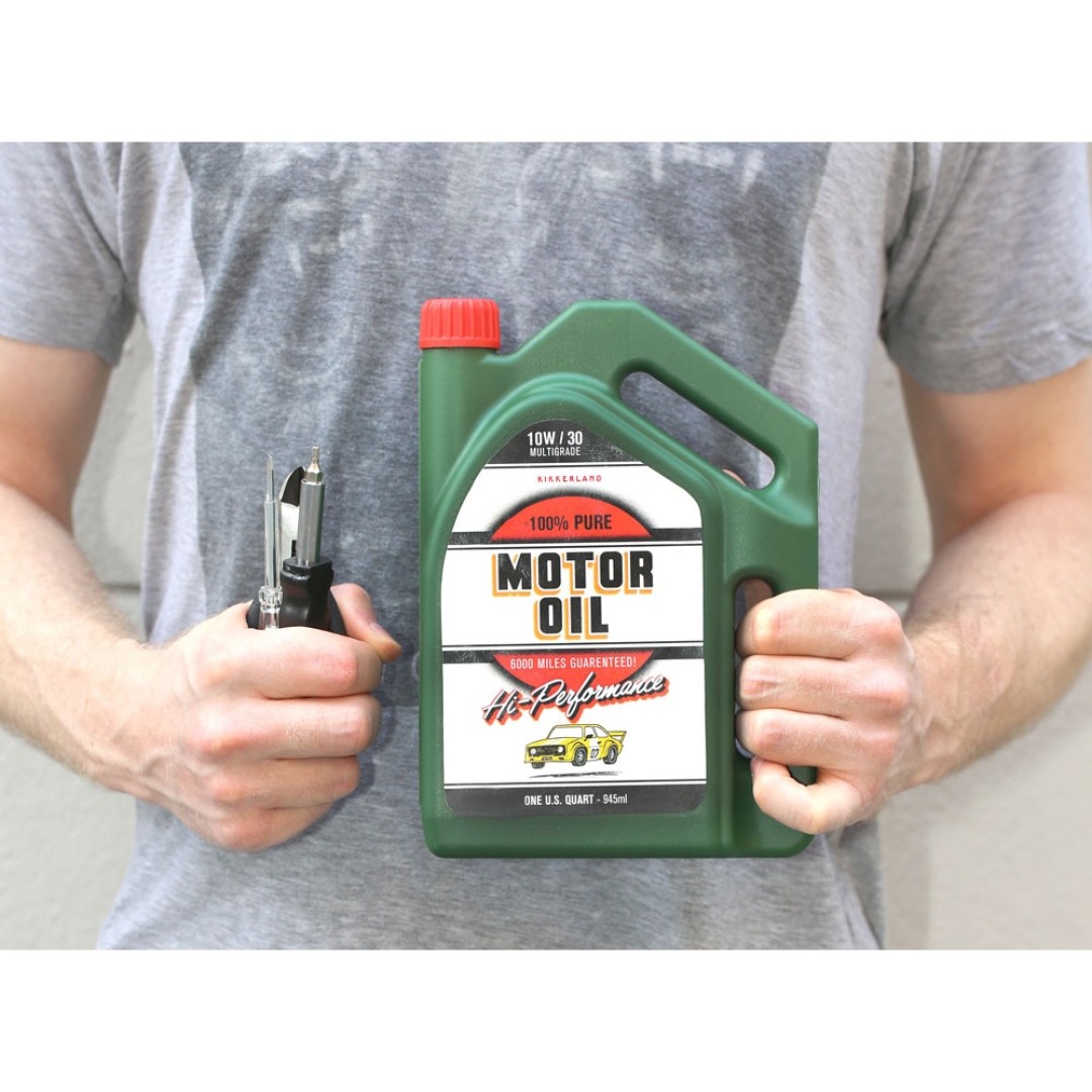 Набор инструментов в канистре "Oil Jug"