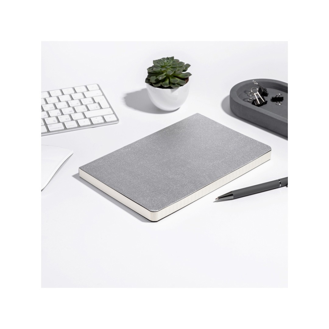 Ежедневник А5 недатированный «Megapolis Velvet Flex», серебристый