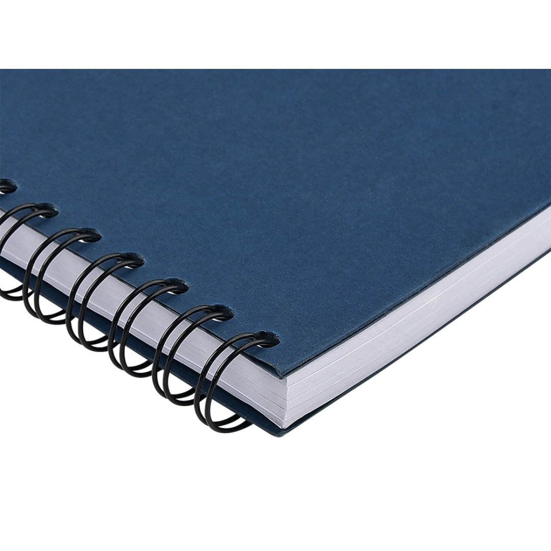 Ежедневник недатированный на гребне А5 "Pragmatic", темно-синий