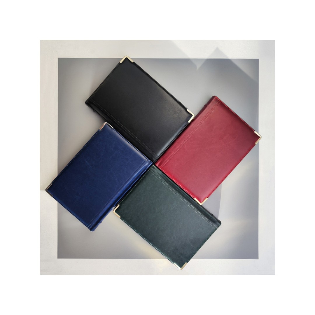 Ежедневник А5 полудатированный «Boss», бордовый