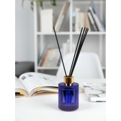 Набор Fragnola, пряная древесина и кардамон, темно-синий