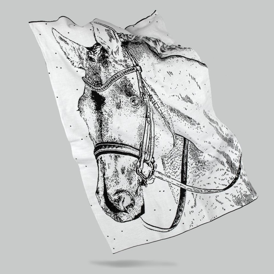 Плед «Вороной»