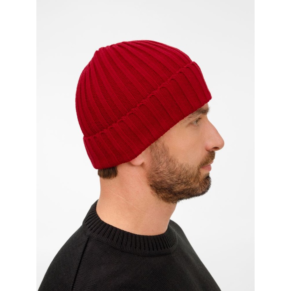 Шапка Faculty, красная