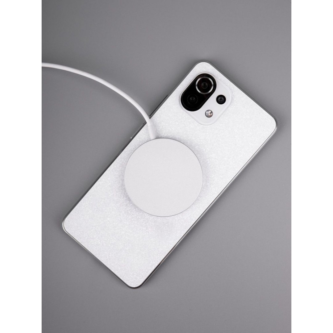 Беспроводное зарядное устройство с магнитами Magmate, серебристое