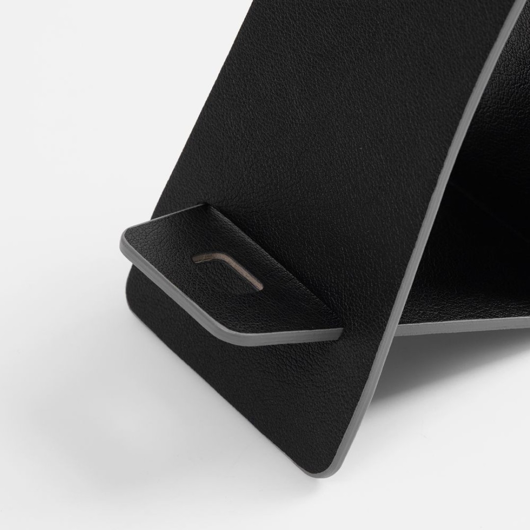 Подставка для телефона Petrus, черная