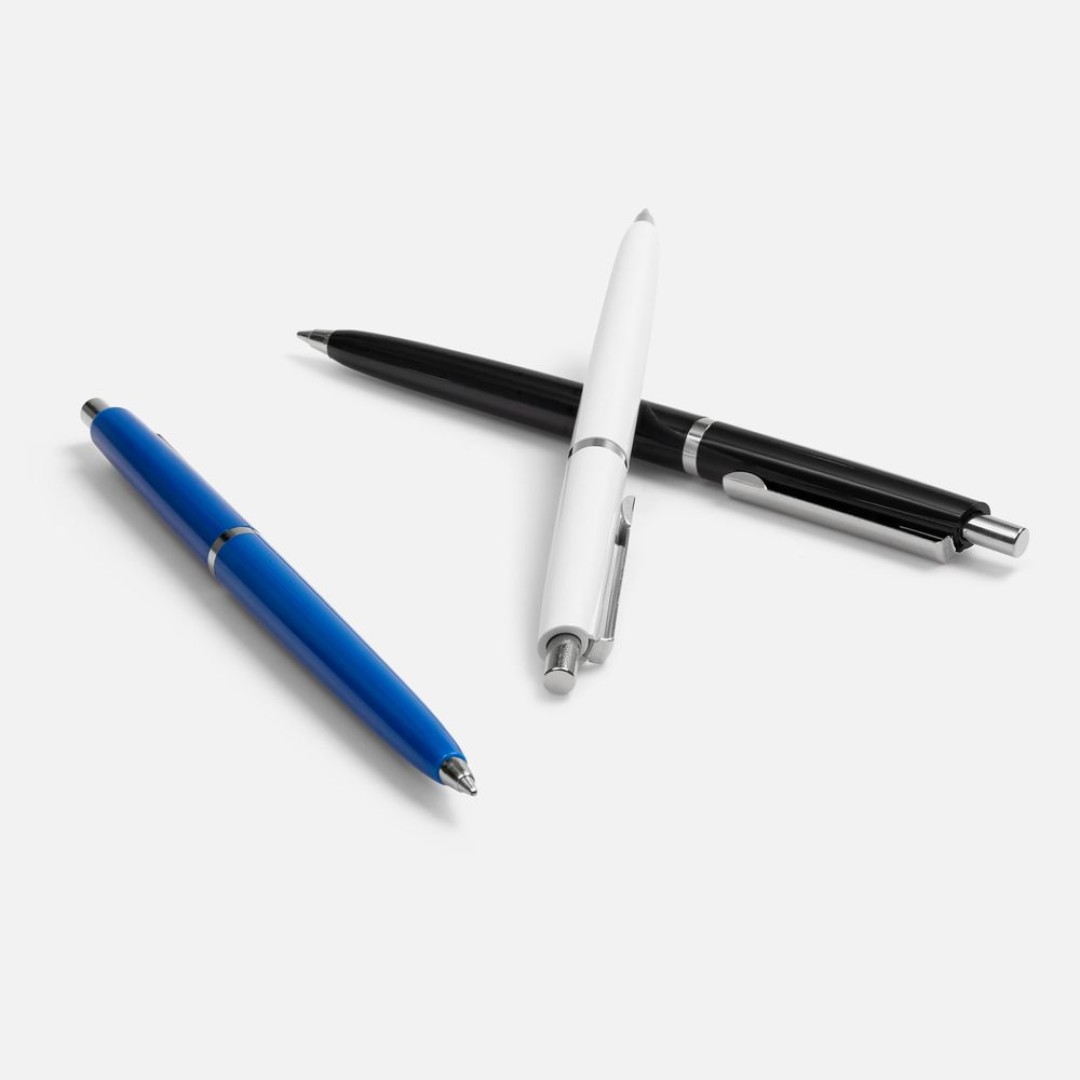 Ручка шариковая Classic, белая