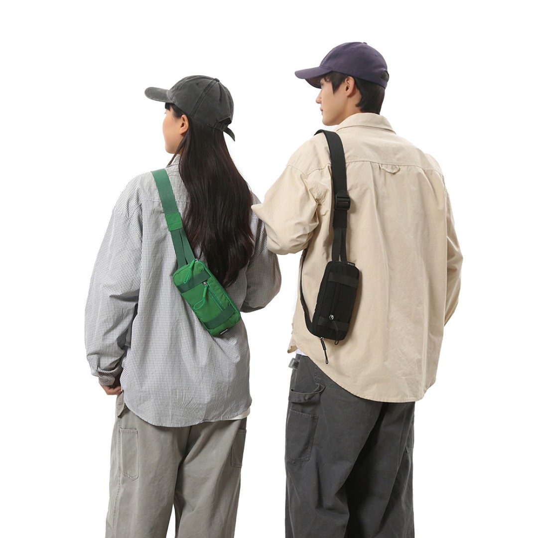 Компактная сумка через плечо Mini Sling Bag, цвет зеленый