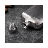 Фляга из чистого титана Heesung Titanium Small Hip Flask 240ml
