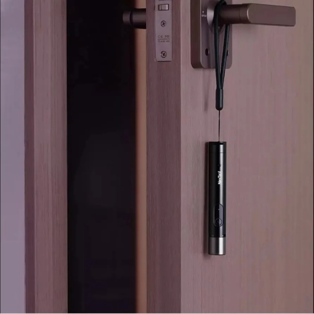 Фонарь Xiaomi NexTool Peep-proof Flashlight (NE20042)