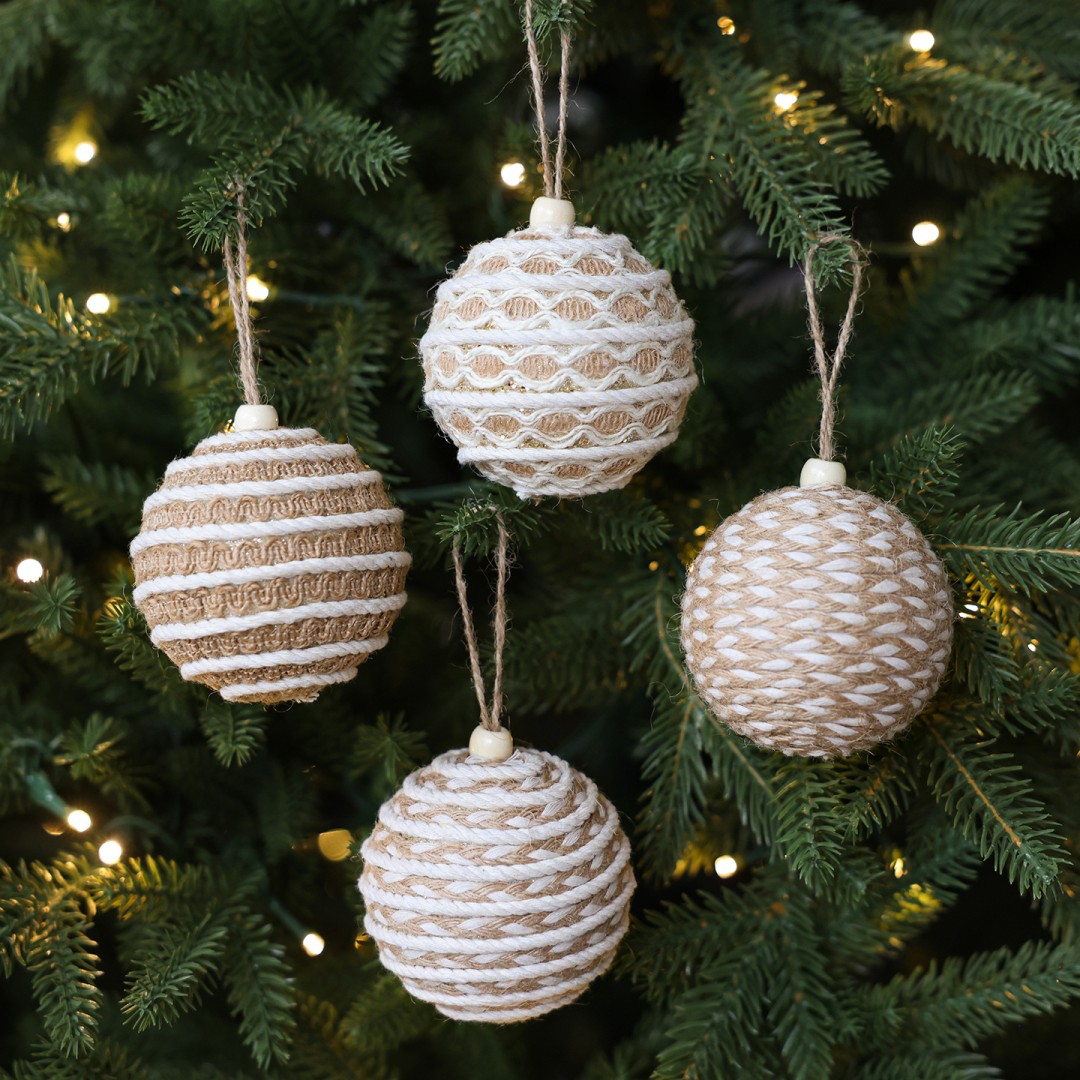 Новогодние шары из джута, в ассотритименте