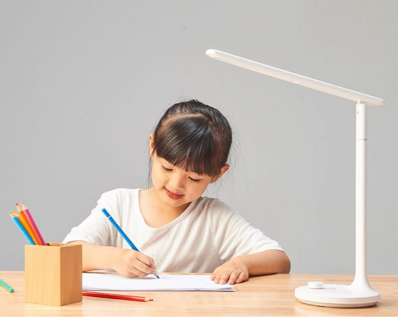 Настольная лампа Xiaomi OPPLE LED Charging Desk Lamp White