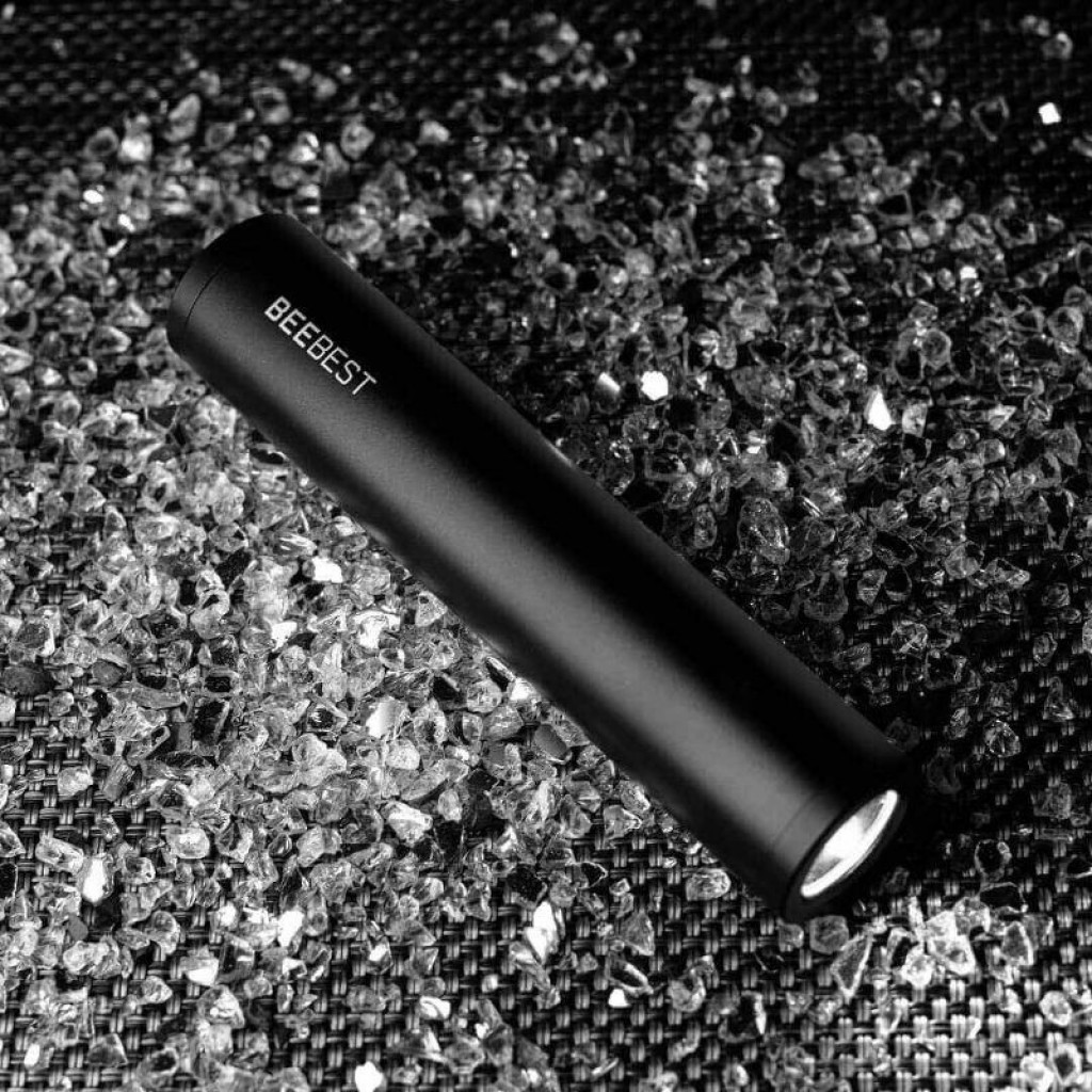 Портативный фонарик Xiaomi Beebest Zoom Metal Flashlight Black (F300)