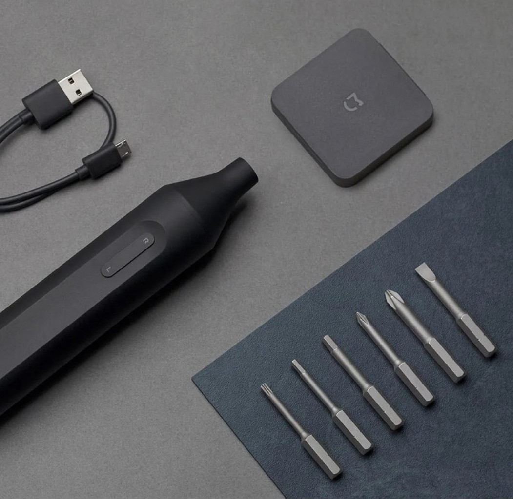 Электрическая отвертка Xiaomi Mijia Electric Screwdriver Black (MJDDLSD002QW)