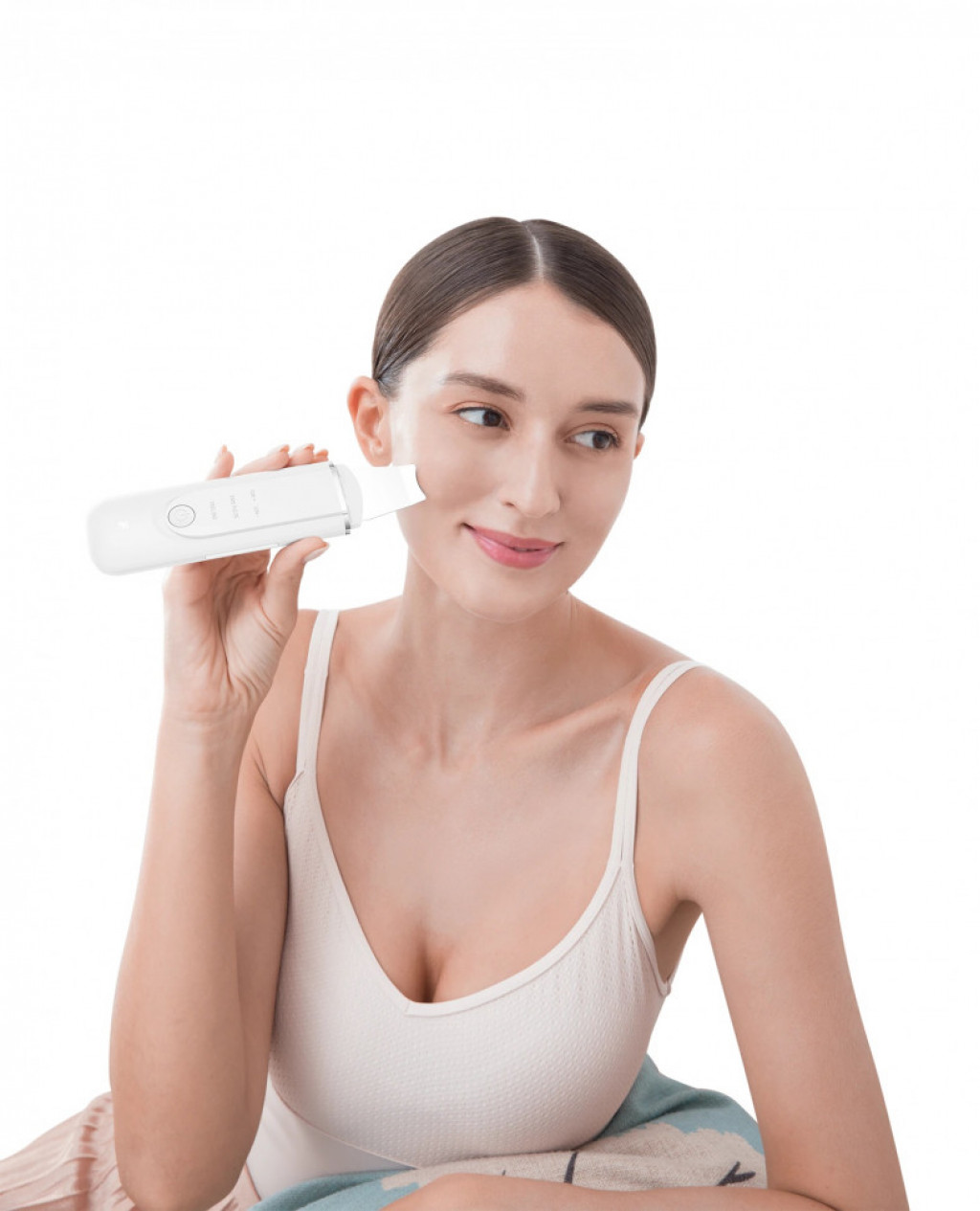 Аппарат для ультразвуковой чистки кожи Xiaomi InFace Ultrasonic Ion Skin Cleaner White (MS7100)