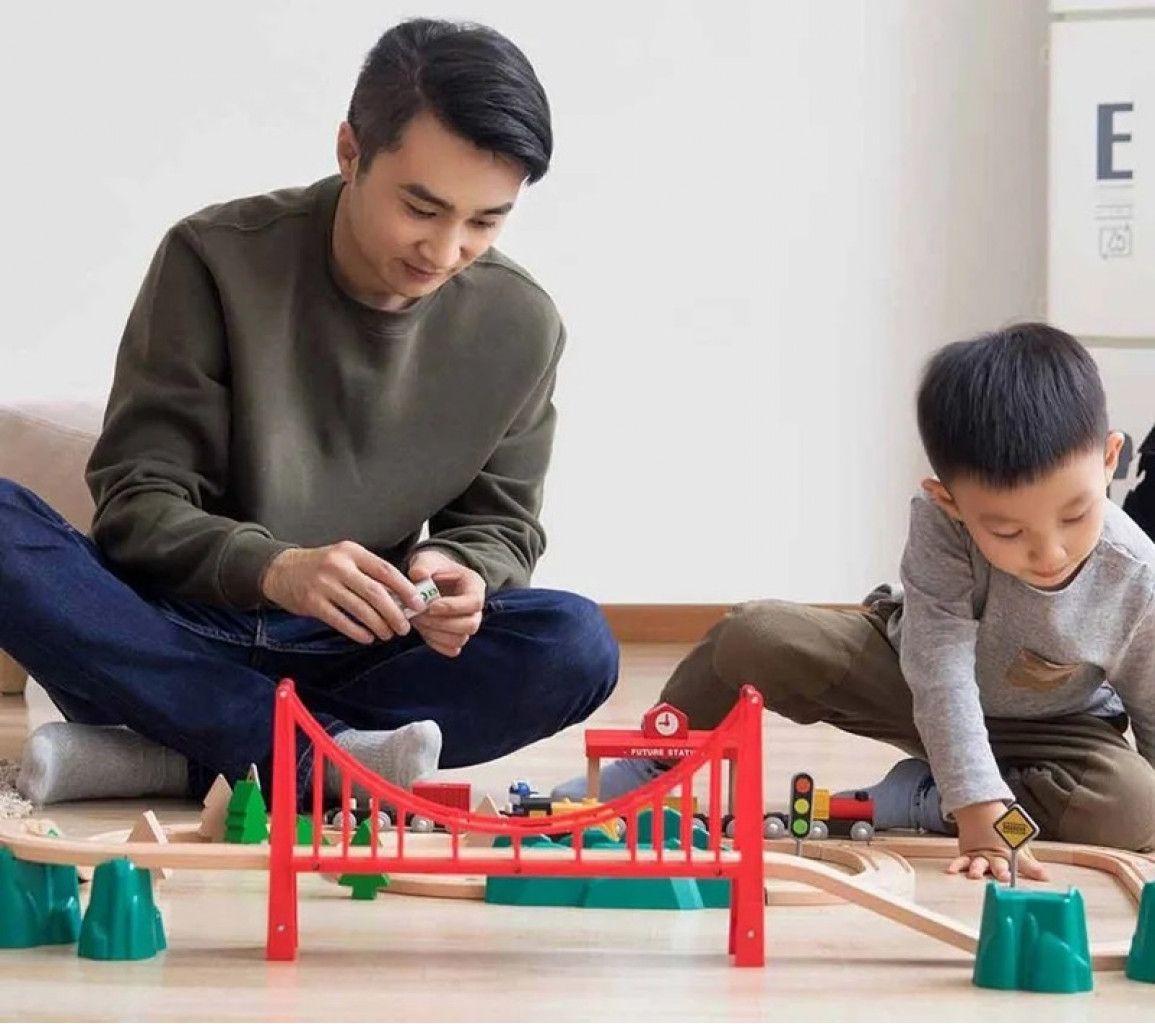 Комплект железная дорога Xiaomi Mitu Toy Train Set Light wood (MTWJ02MT)