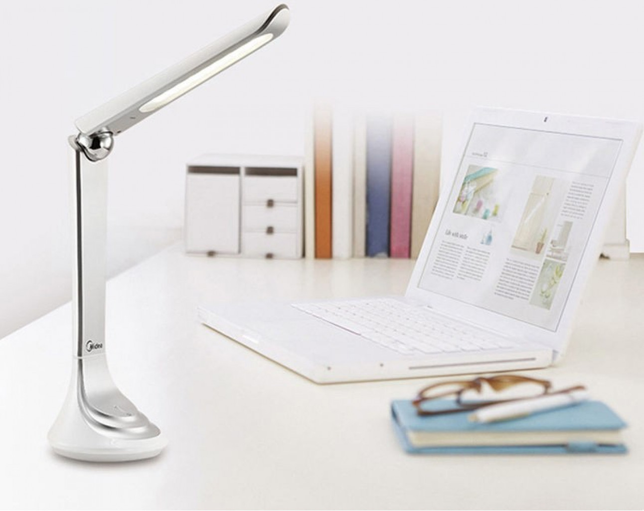 Настольная лампа Xiaomi Midea Charging Reading and Writing Desk Lamp Black